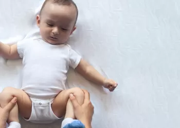 Bebeklerde Kabızlık ve Kabızlığa İyi Gelecek Besinler