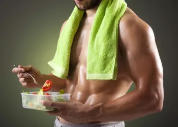 Erkeklerde Kas Gelişimine Yardımcı Besinler