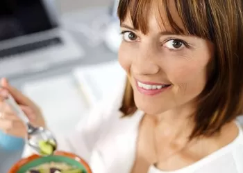 Menopozda Sağlıklı Beslenme Tüyoları