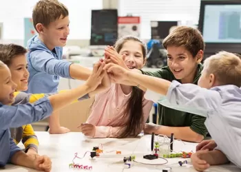 Okul Başarısını Sağlıklı Beslenmeyle Arttırın!