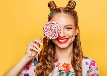 Hangi Yiyecekler Zararlı? Sağlığınızı Tehlikeye Atan 7 Besin!