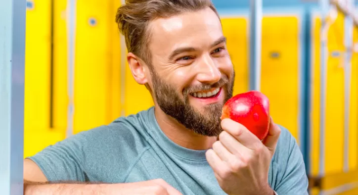 Erkeklerin Fit Vücut İçin Uzak Durması Gereken Besinler Hangileri?