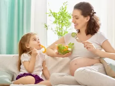 Hamilelik ve Emzirme Döneminde Beslenme